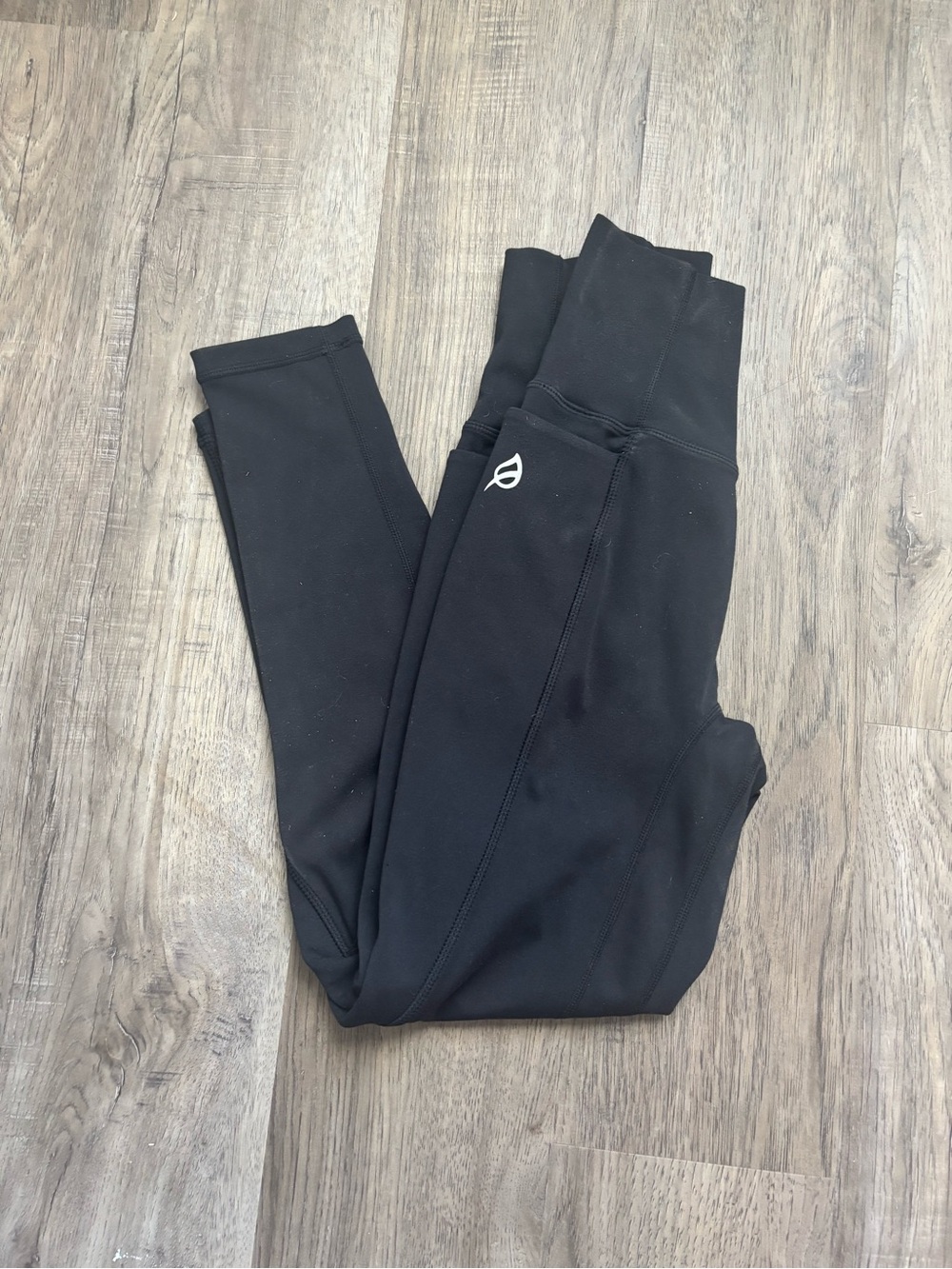 P'tula Small Black Athletic Leggings with pockets